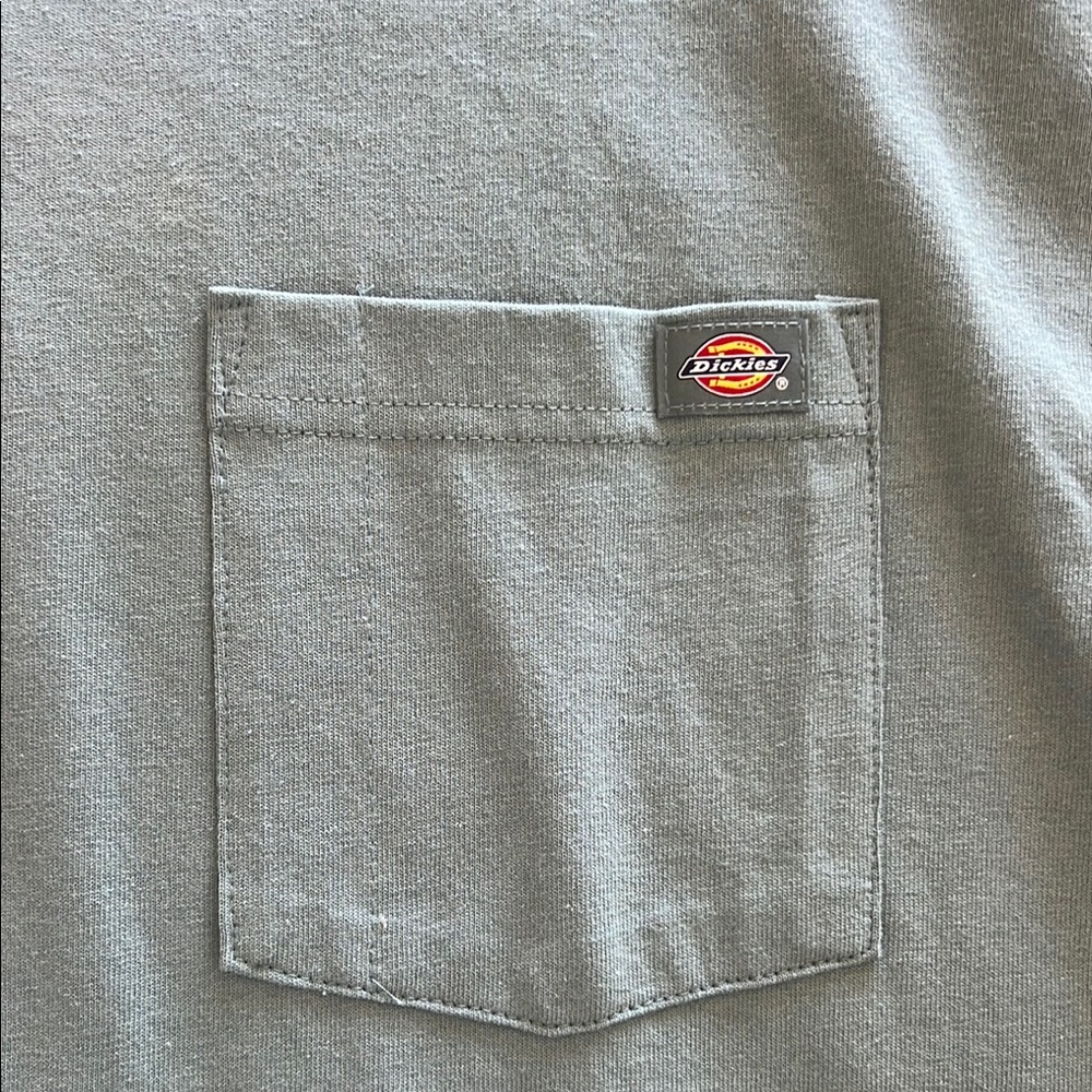 Dickies Green Short Sleeve Tee Classic Cotton - Picture 4 of 4